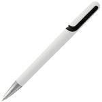 Plastic ballpen