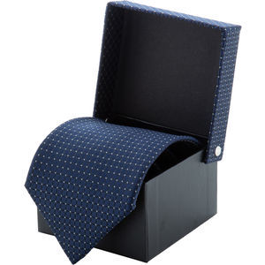 Dandy necktie
